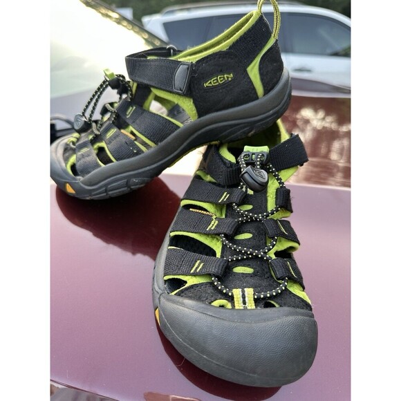 Keen Shoes Youth Sandals port 4  HBlack Green Summer Water Beach New in Box - Picture 4 of 6